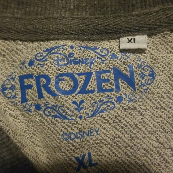 Disney Frozen top - Picture 3 of 3